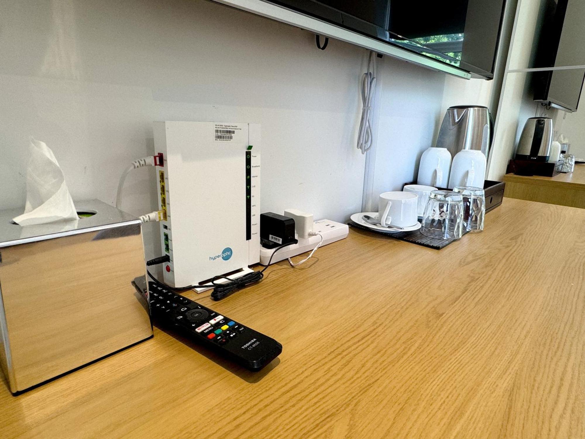 Avonmore West Kensington Private Rooms Londra Esterno foto