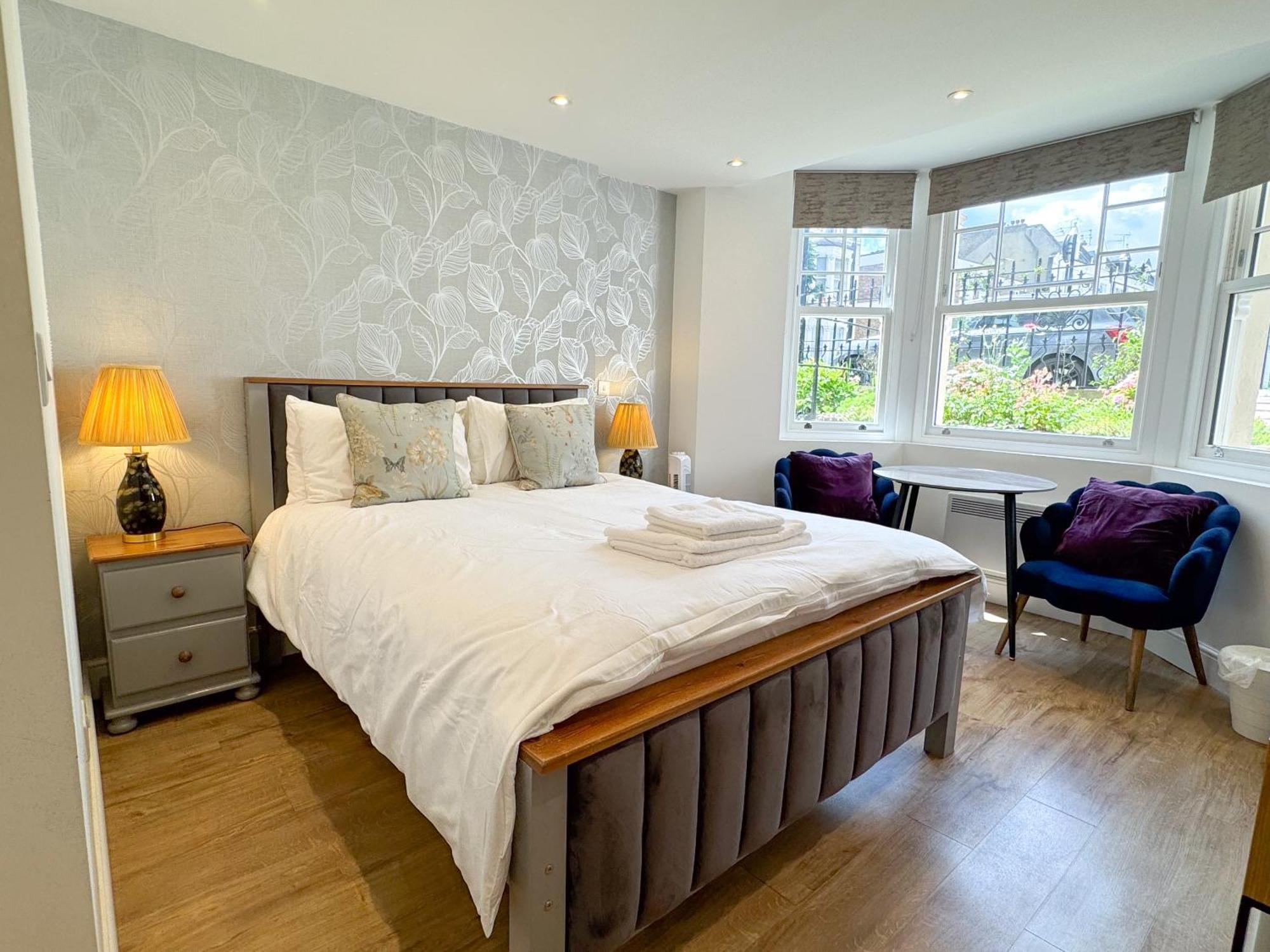 Avonmore West Kensington Private Rooms Londra Esterno foto
