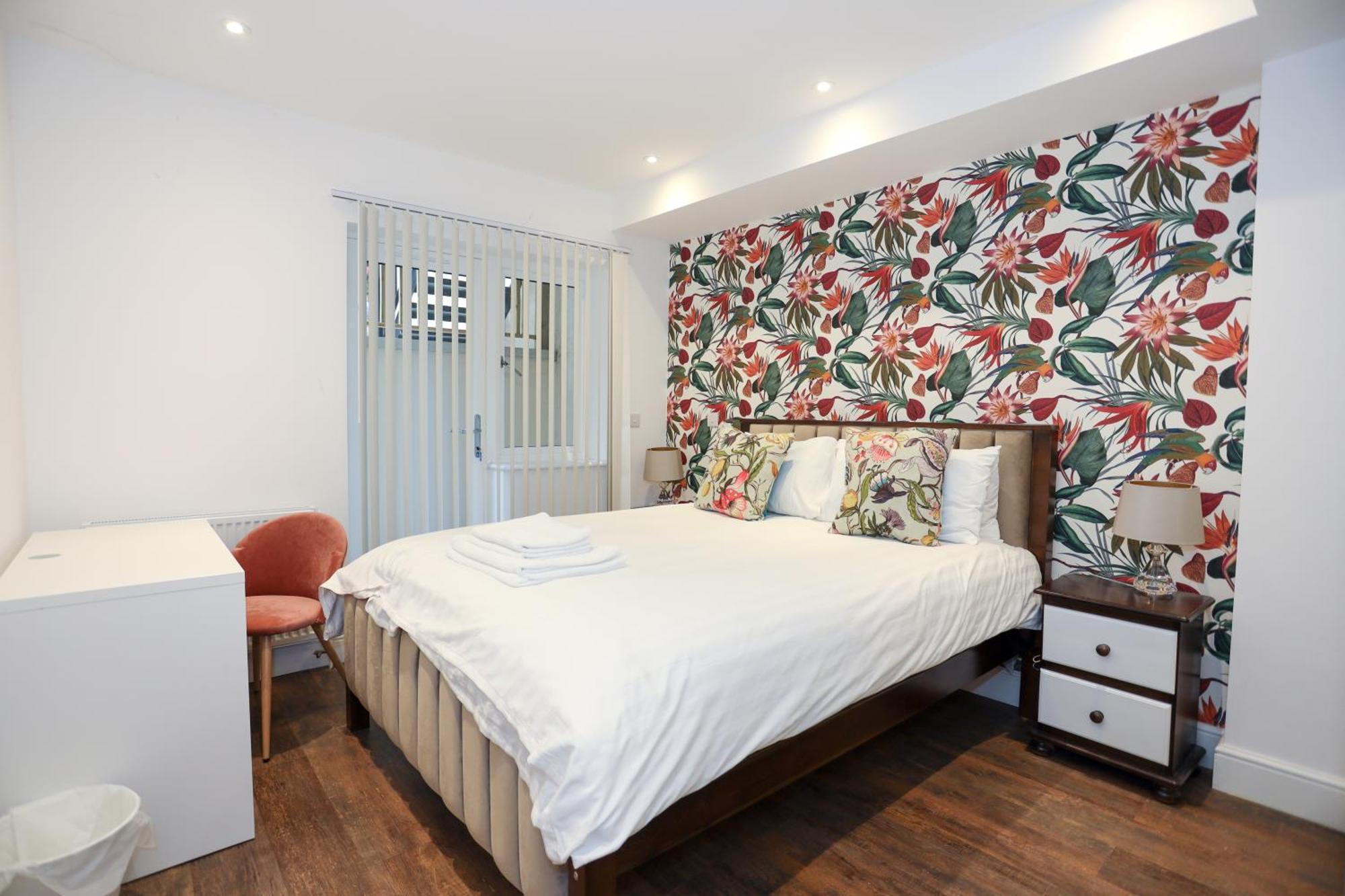 Avonmore West Kensington Private Rooms Londra Esterno foto
