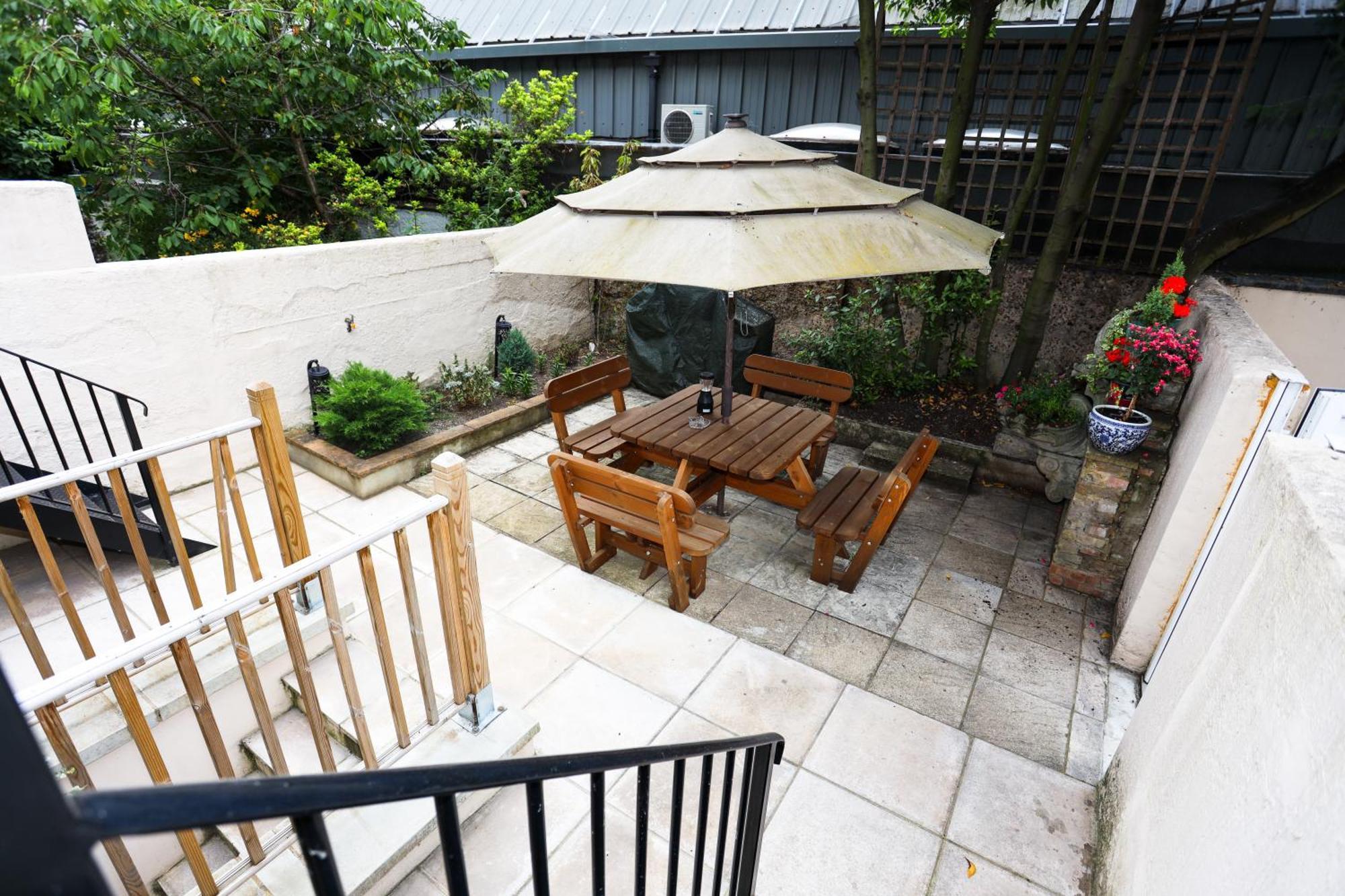 Avonmore West Kensington Private Rooms Londra Esterno foto
