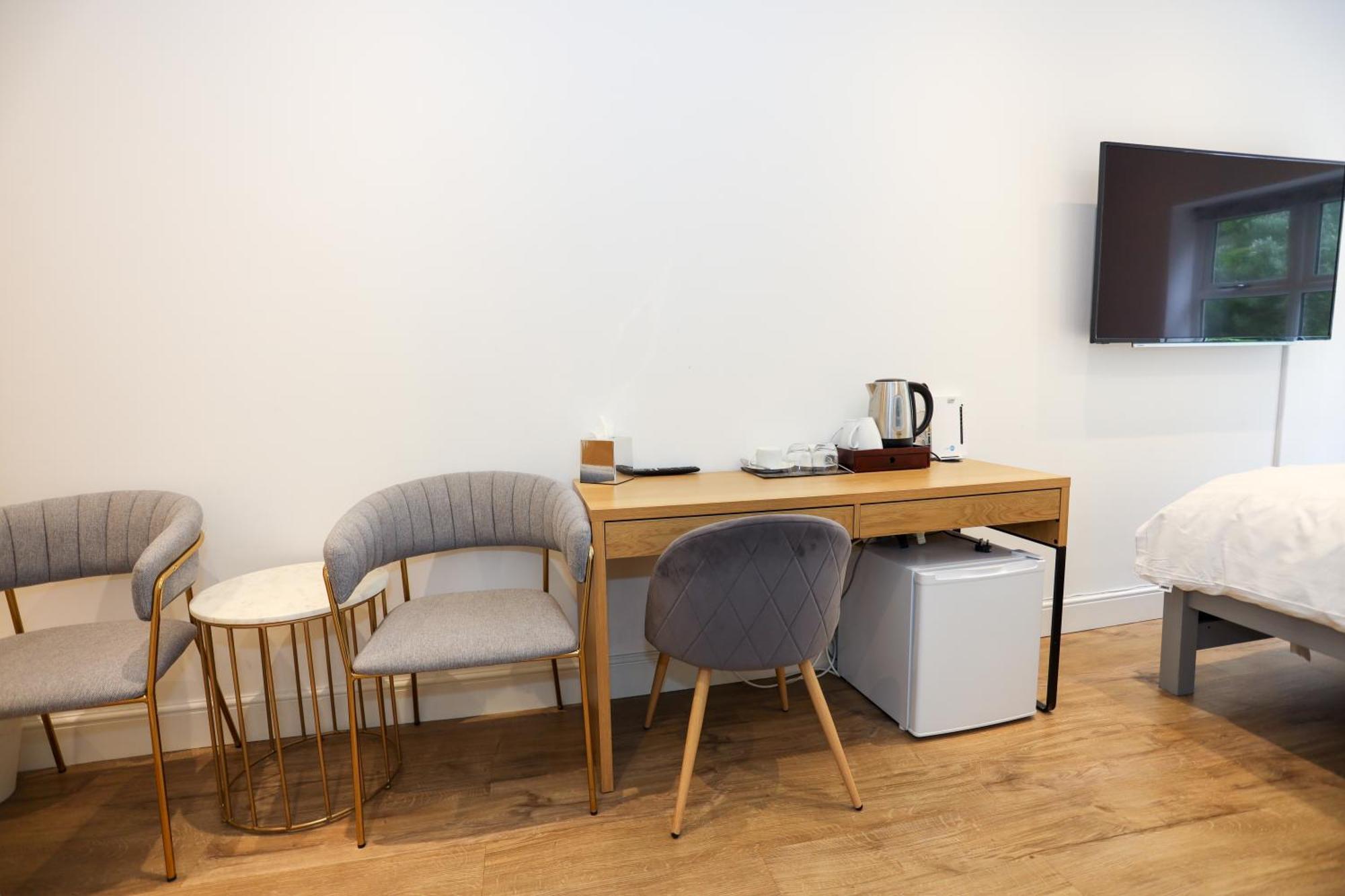 Avonmore West Kensington Private Rooms Londra Esterno foto