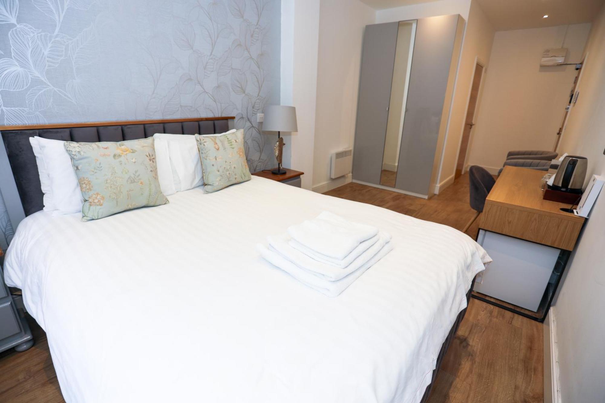 Avonmore West Kensington Private Rooms Londra Esterno foto
